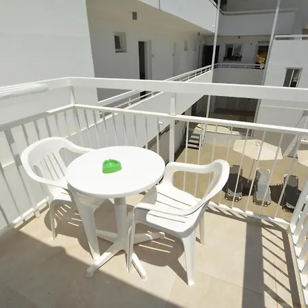 Barbara Apts Aya Napa