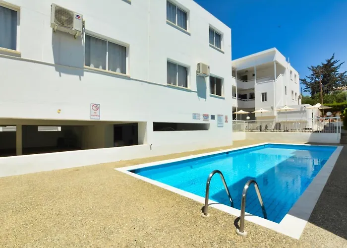 Lägenhetshotell Barbara Apts *